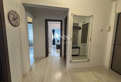 Apartament 3 camere de vanzare - modernizat 2024 - Poarta 6 - 8