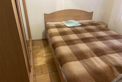 Apartament 3 camere , zona cartier Sud , 52 mp , decomandat ,mobilat - 9