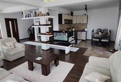 Casă mare cu teren 2600 mp în Dragomirna – garaj dublu, fotovoltaice, puț forat, - 8