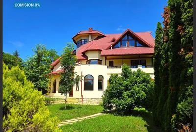 Vând Hotel/Pensiune Breaza: 15 camere, 1000 mp - 1