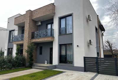 DUPLEX DE LUX  LAGUNA ALBASTRA