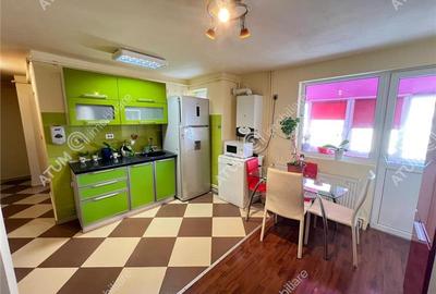 Apartament 4 camere decomandate balcon zona Rahovei Sibiu - 1