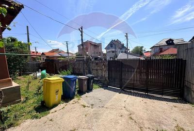 Teren 650 mp,  cu casa modesta, zona Blv Nicolae Romanescu - 7