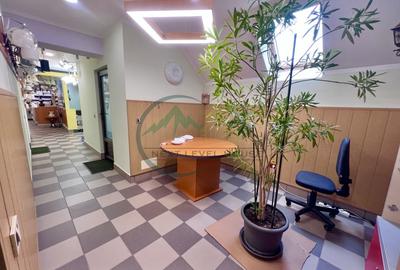 Zona comerciala si spatiu rezidential - 14