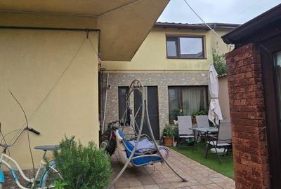Casa P+1+M - Mamaia-Sat - Hanul Piratilor - 270.000 euro (Cod E11+E12) - 1