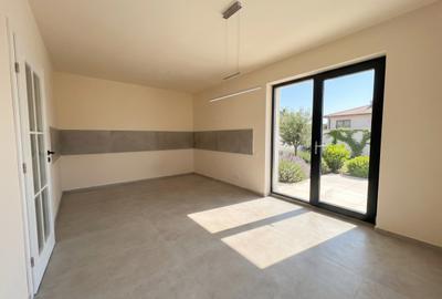 Casa individuala, 4 camere, Mansarda, Scoala, Comision 0% - 5