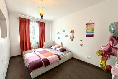 Duplex despartit prin garaj, 5 camere, 137 mp utili - Dumbravita - 13