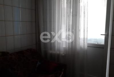 Negru Voda, Apartament 2 camere, decomandat, balcon mare, Școala 14 Pitești - 8