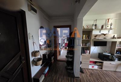2 camere decomandat, Str. Mihai Eminescu - 1