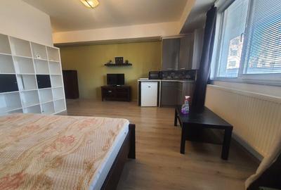 Apartament 1 camera situat la Pallas Moll - 1