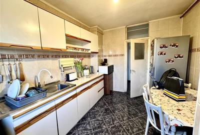 Apartament 3 camere decomandat de vanzare | Zona Judetean - 6