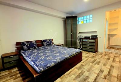 Apartament cu 5 camere si curte de 358 mp. - 26