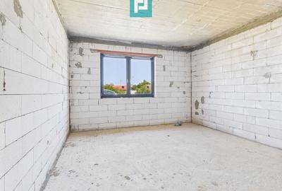 Casă nouă la roșu în Mândruloc - 13