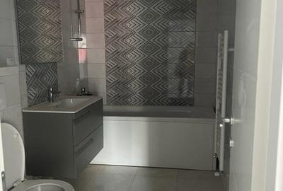 APARTAMENT DECOMANDAT - INTABULAT, SPATIOS, 2 CAMERE  PASARELA OCTAV BANCILA - 5