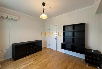 [VIDEO] 3 Bedroom Duplex with Park Views | Pet Friendly | Parking + Storage - 20