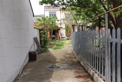 Casa 4 camere, zona Centrala, constructie caramida - 10