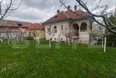 Vilă stil Neoromânesc, arhitectură cu coloane ,152 mp , cart Andrei Muresanu ! - 3