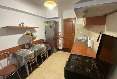 Apartament cu 3 camere pe Strada Constitutiei Judet Sibiu - 8
