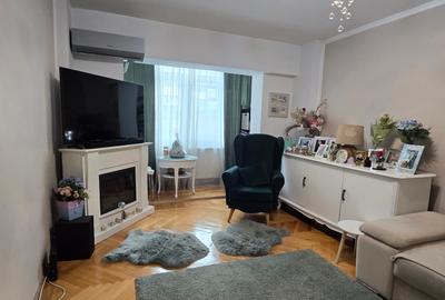 Apartament modern 3 camere | Ultracentral | Etaj 1 | Lift | 2 băi - 4