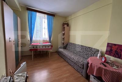 Oportunitate - De vanzare 2 camere de cămin, pe același CF - 5