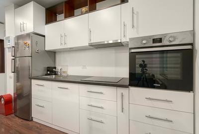 Ghica Plaza, 2 camere + birou, 2 bai, etaj 3/4,  parcare - 3