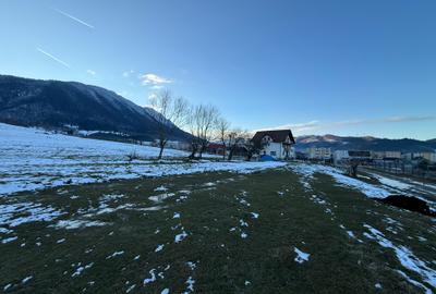 Teren intravilan 667 mp in Zarnesti zona Grui pentru casa, comision cumparator 0 - 5