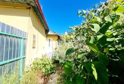 Spațiu comercial, 45 mp în Răcădău