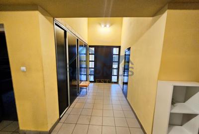 Vilă spațioasă, central, ideală pentru activități comerciale/birouri - 6