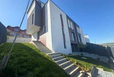 Duplex cu CF 163mp utili+terasa panoramica 45mp, 231 teren-Floresti - 1