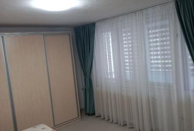 Garsonieră spațioasă de închiriat – Metrou Râul Doamnei, 45 mp - 2