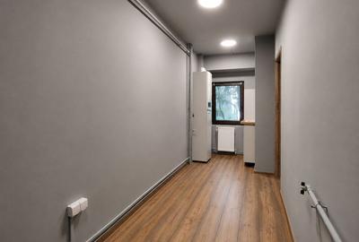 Apartament 1 cameră, 37,68 mp, boxă, renovat,  Bd. Titulescu - 4