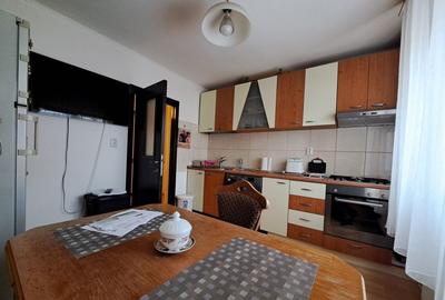 3 camere | decomandat | Militari | Uverturii