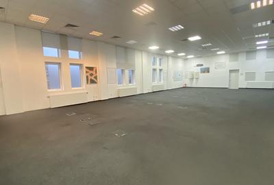 Spatiu Comercial -- 350 mp- Militari- Metrou Gorjului- Sector 6 - 2