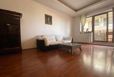 Apartament cu 4 camere în Herăstrău