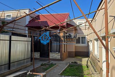 ZONA ULTRACENTRALA-CASA 4 CAMERE , TEREN 228 MP, CENTRALA GAZ - 14