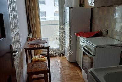 Apartament compartimentat cu 2 garsoniere-parter-Zona Policlinica - 2
