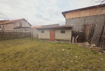 Vand casa saseasca 4 camere cu teren generos 1900mp - 18