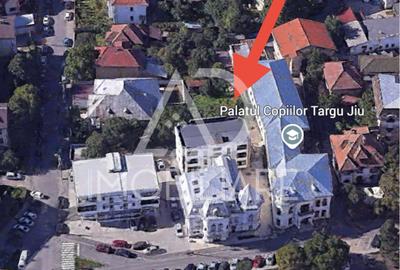Teren de vânzare ultracentral cu autorizatie de constructie ! - 2