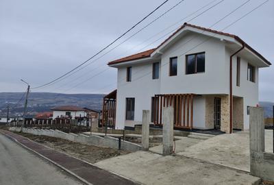 Casă individuală în Chinteni, nouă pe piața - 4