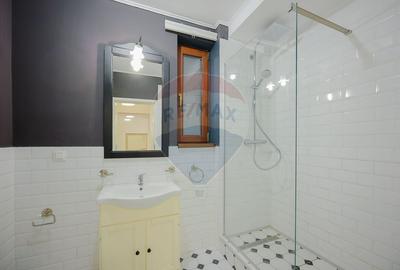 Apartament cu 3 camere de vânzare în zona Ultracentral - 5