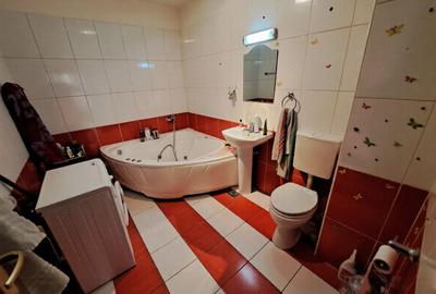 Apartament 2 camere spațios + parcare in Zona Florilor-Floresti - 4
