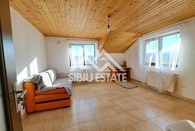 Casa Sibiu cu pivnita si garaj, curte mare - 14