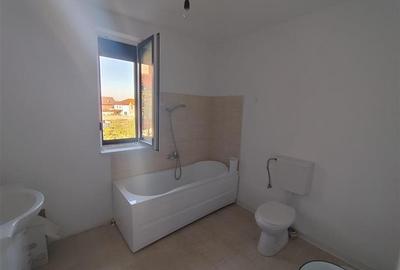 Caransebes, Casa Noua, Zona Aeroport - 11