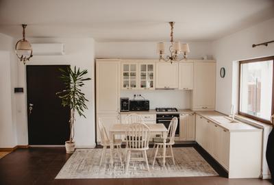 Casă individuală de vânzare | 4 camere | 3 băi | Teren 565 mp - 6