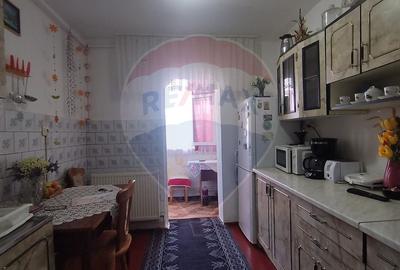 Apartament cu 2 camere de vânzare Șimleu Silvaniei, Comision 0% - 2
