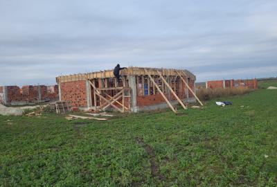 Casă independentă energetic în Comana. Teren 500 mp.TVA inclusiv. - 10