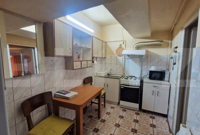 Casa de vanzare, D+P+Etaj+pod -individuala-centrala - 3