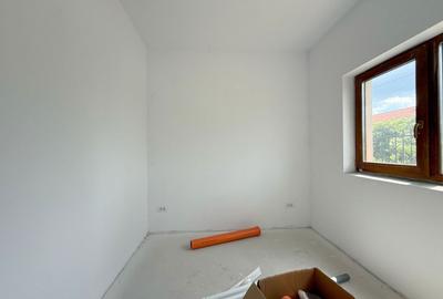 Duplex exclusivist de vânzare în Chișoda  vatra veche a satului - 12