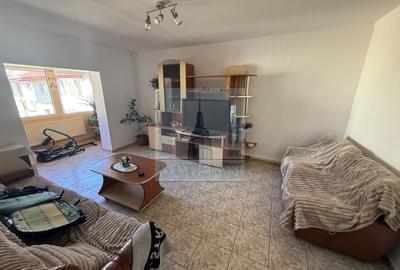 Apartament 4 camere, pe 2 nivele, 92 mp utili-zona Racadau - 1