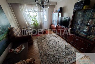 Apartament 3 camere Ultracentral etaj 7/10 - 4